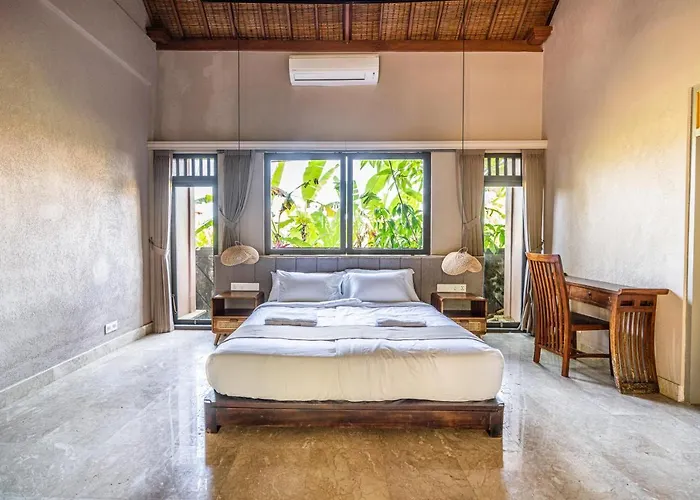 The Pause - Soca Hotel *